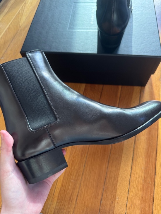 Saint laurent chelsea boot 2022
